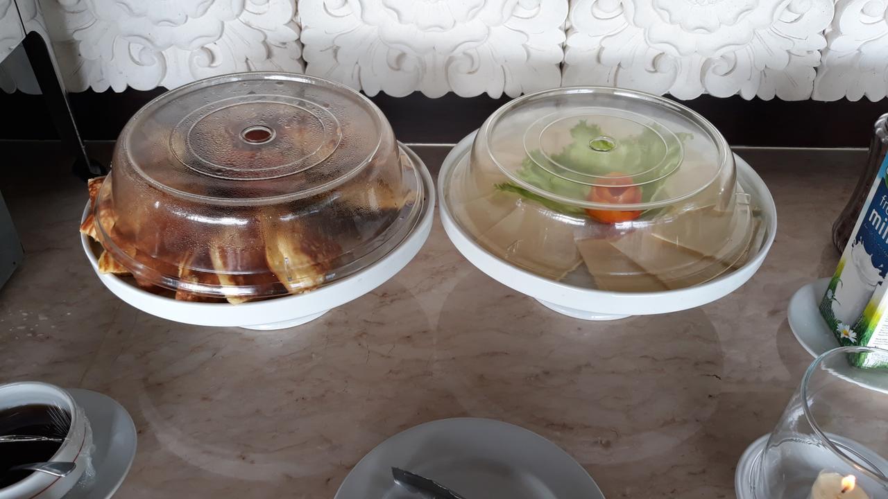 Respati Beach Hotel Sanur Oda fotoğraf
